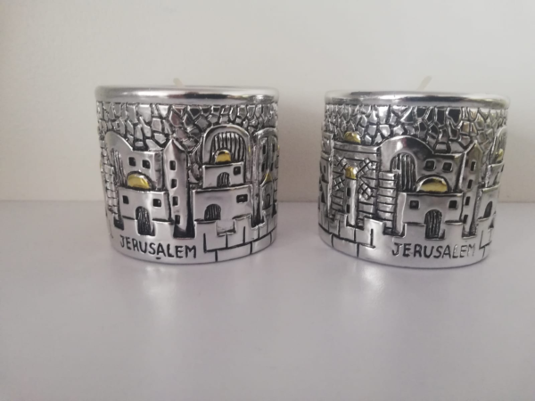Candelabros en resina alto relieve Jerusalem