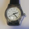 Reloj negro plateado Pulso de cuero. Dama