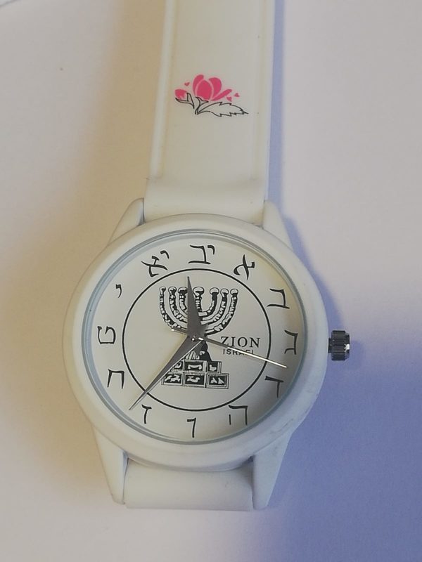 Reloj tablero Menorah blanco con pulso en caucho blanco adornado Dama
