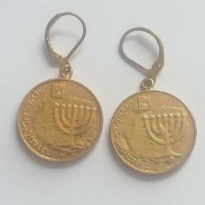 Aretes Menorah Shekalim baño en Oro